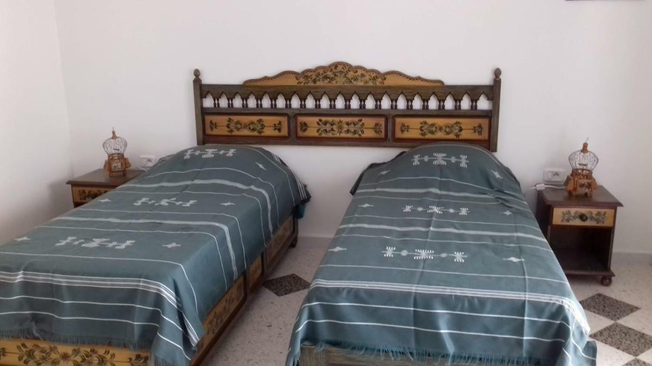 Dar Mamina Bed & Breakfast Sidi ash Shammakh Екстериор снимка