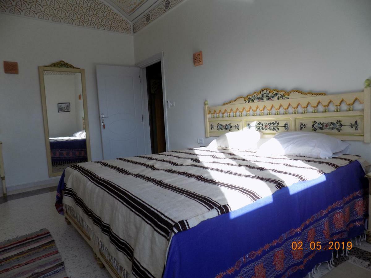Dar Mamina Bed & Breakfast Sidi ash Shammakh Екстериор снимка