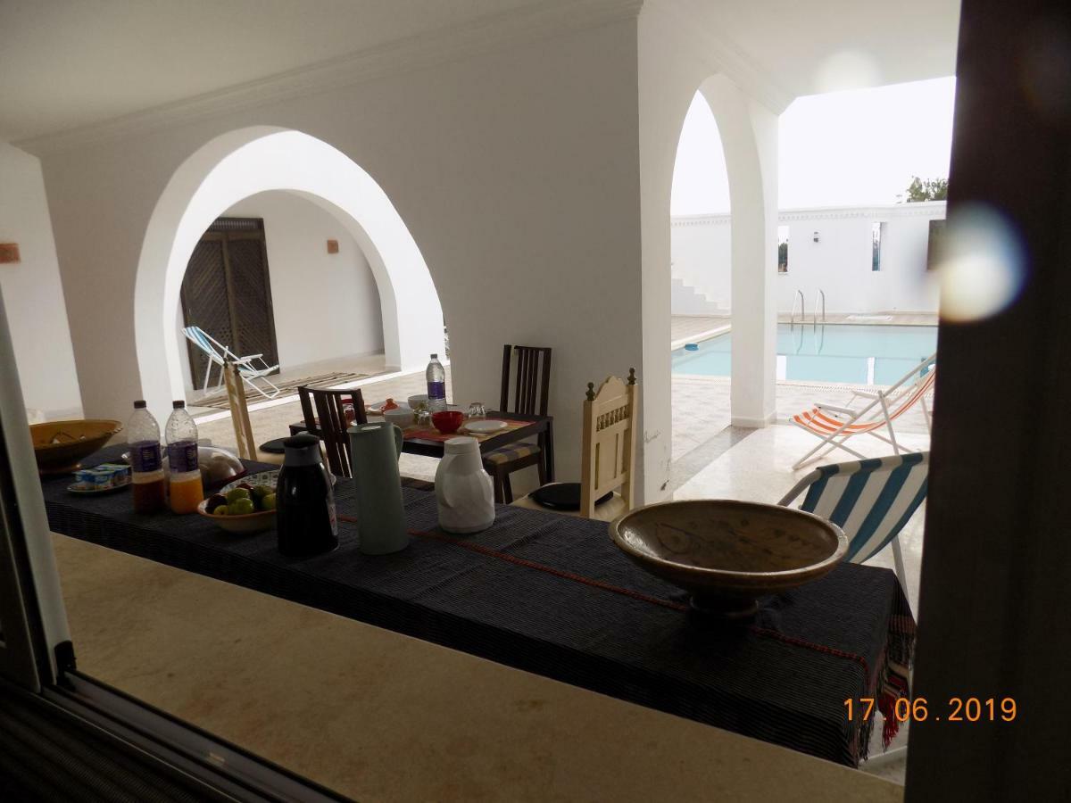 Dar Mamina Bed & Breakfast Sidi ash Shammakh Екстериор снимка