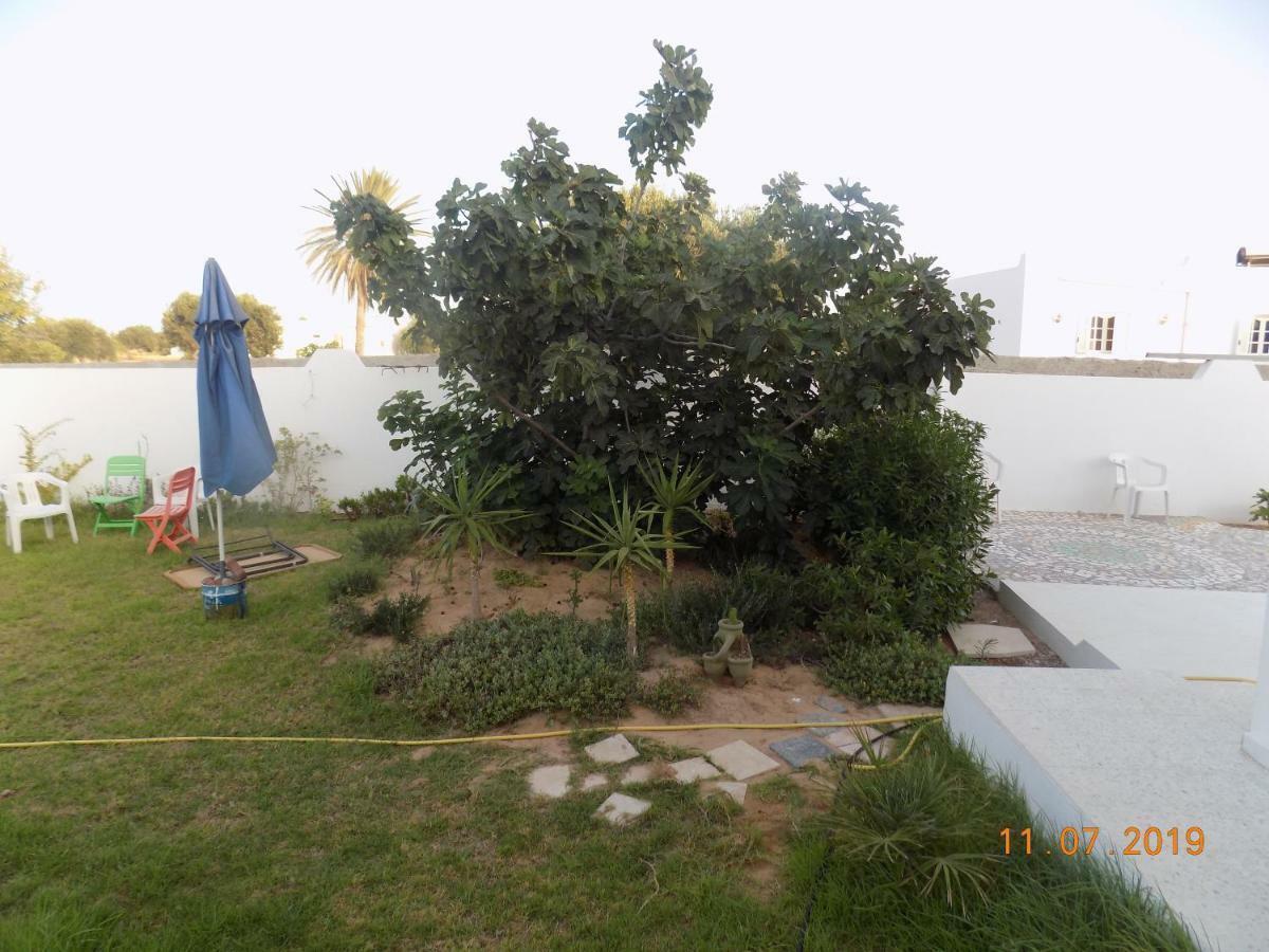 Dar Mamina Bed & Breakfast Sidi ash Shammakh Екстериор снимка
