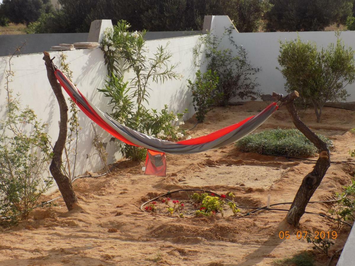 Dar Mamina Bed & Breakfast Sidi ash Shammakh Екстериор снимка